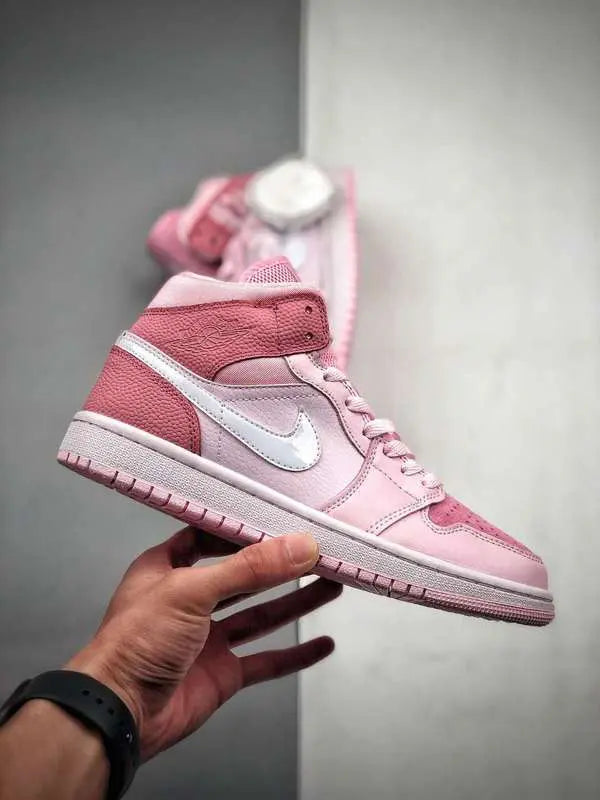 Nike Air Jordan 1 Retro Sneakers New With Tag & Box Metroutfits