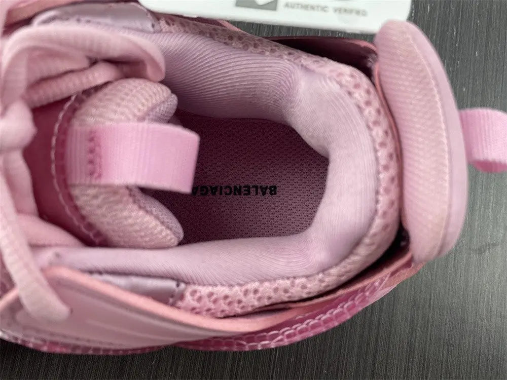 Balenciaga Premium Classic Sneakers Metroutfits