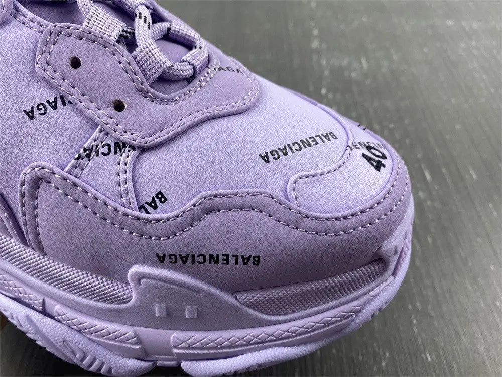 Balenciaga triple S14  Sneakers Chic Tread