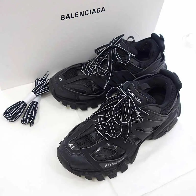 Balenciaga Sneakers Men Women New With Tag And Box Metroutfits
