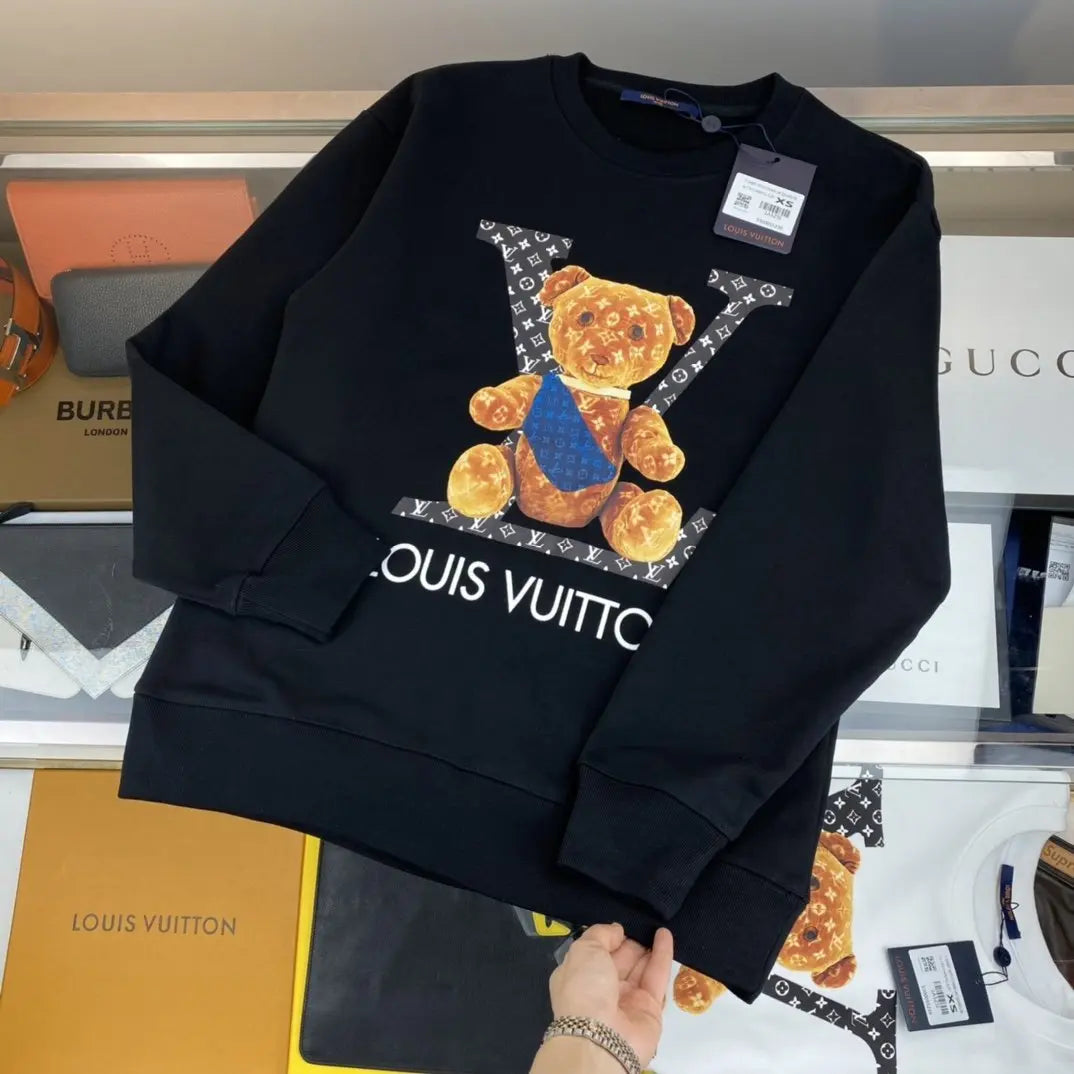 Louis Vuitton Designer Sweatshirt for Men - Black & White Metroutfitstore