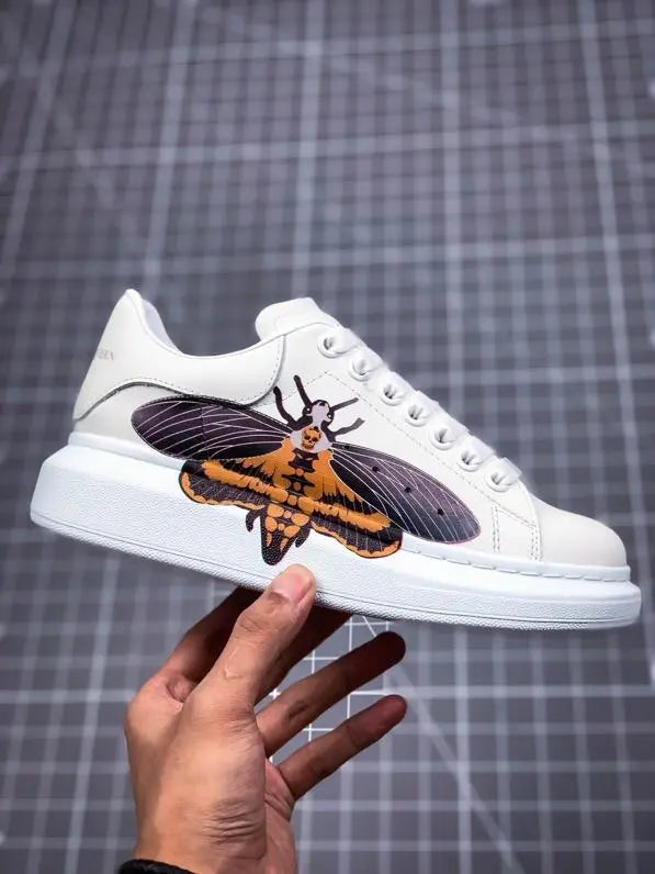 Alexander McQueen Oversize Iconic Men's Sneaker White Metroutfits
