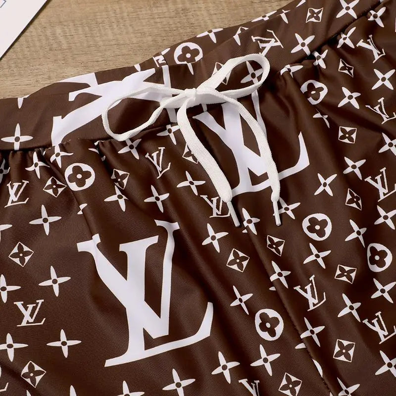 Louis Vuitton Shorts Classic Fit Metroutfits