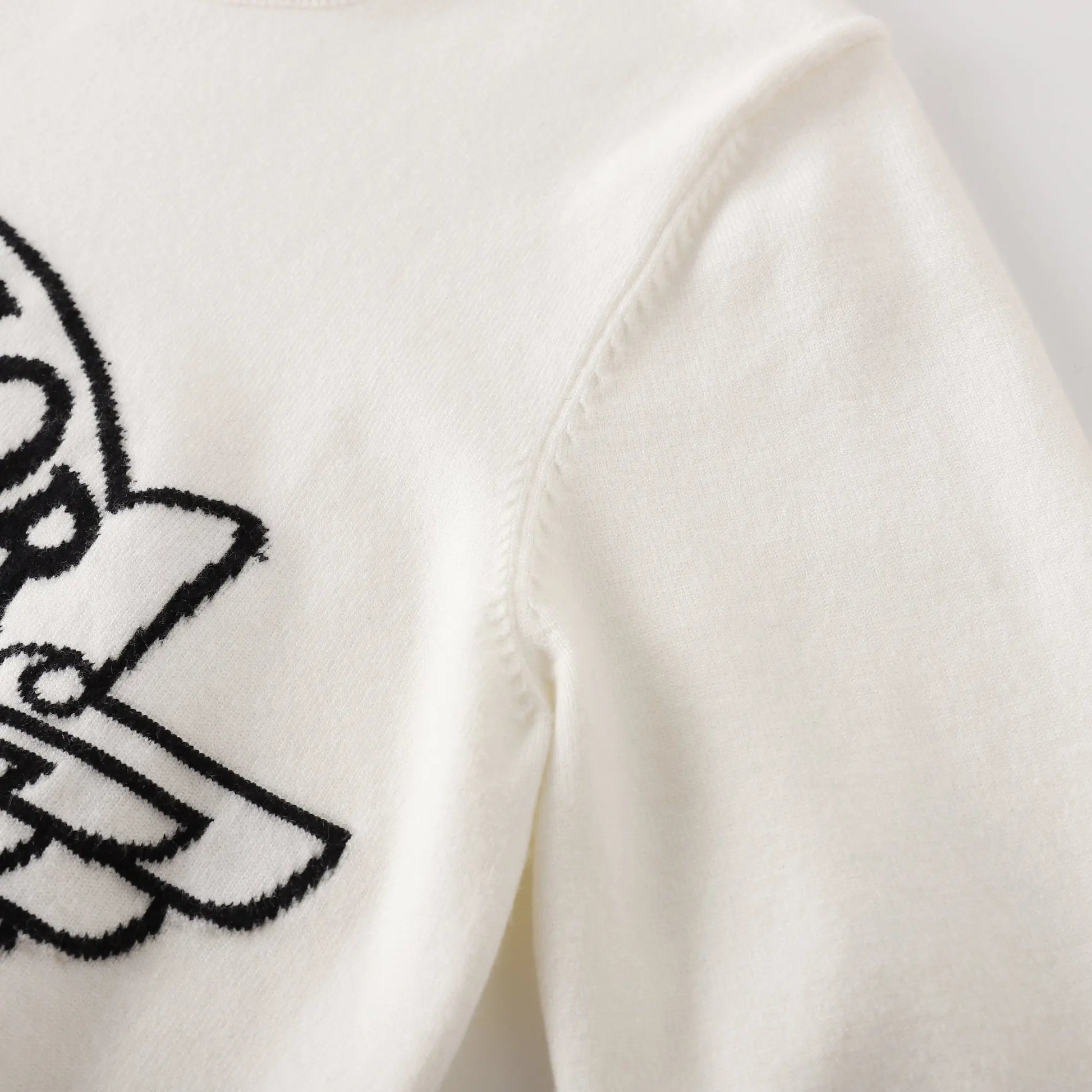 Dior Men's White Designer Sweatshirt Metroutfits