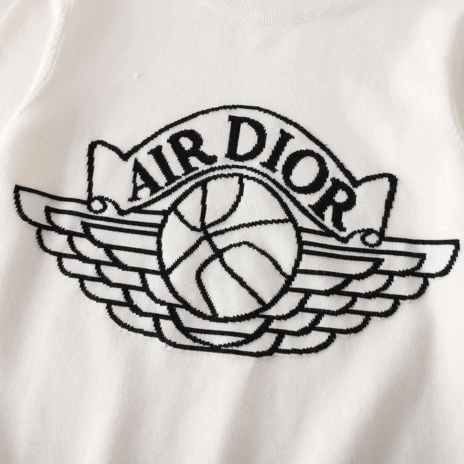 Dior Men's White Designer Sweatshirt Metroutfits