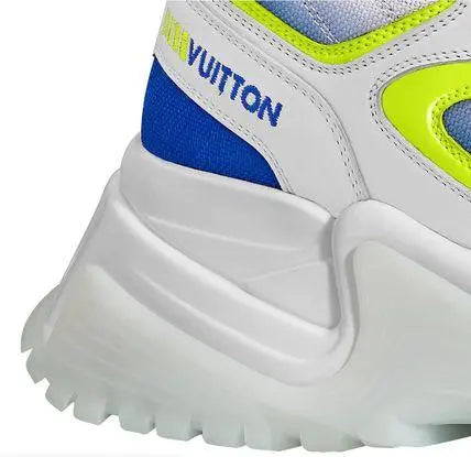 Louis Vuitton Men’s & Women’s Sneakers New with Tag & Box Metroutfits