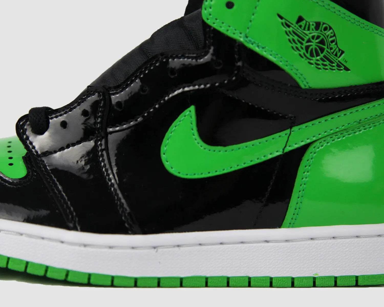 Air Jordan 1 Retro High OG Patent Green Men & Women Sneakers Metroutfits