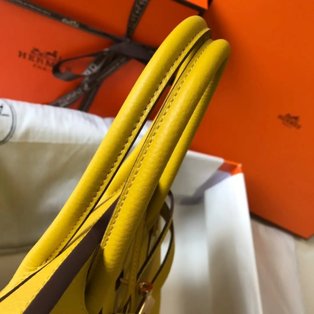 Hermes Birkin 30 cm Jaune de Naples Togo Gold Hardware