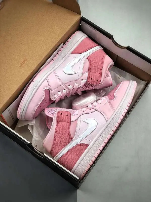 Nike Air Jordan 1 Retro Sneakers New With Tag & Box Metroutfits