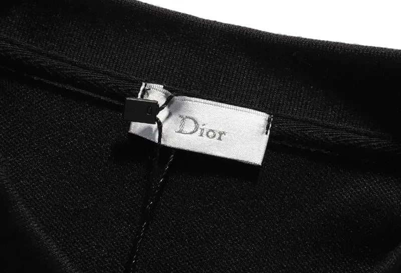 Dior Men's T-Shirt Black White Metroutfits