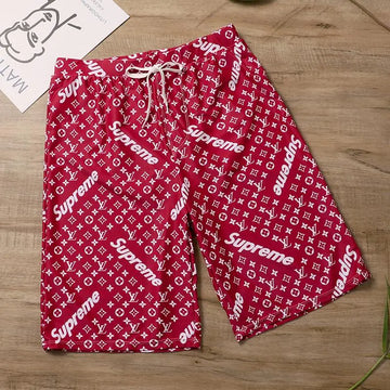 SUPREME - Men's Short Red Metroutfits