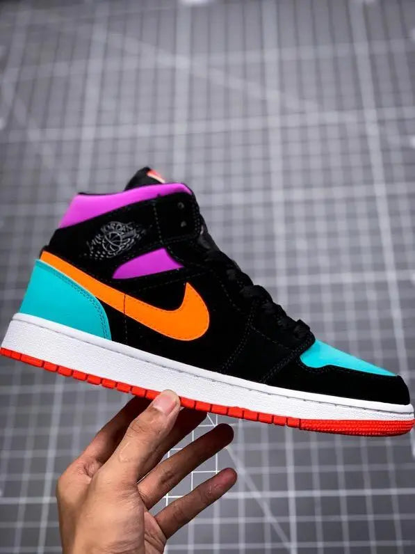 Nike Air Jordan 1 Retro New With Tag And Box Metroutfits