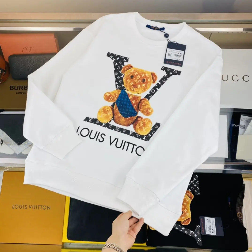 Louis Vuitton Designer Sweatshirt for Men - Black & White Metroutfitstore