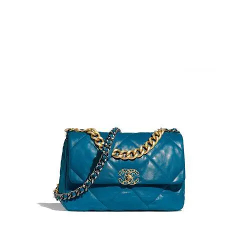 CHANEL - SAC À BANDOULIÈRE - chic tread