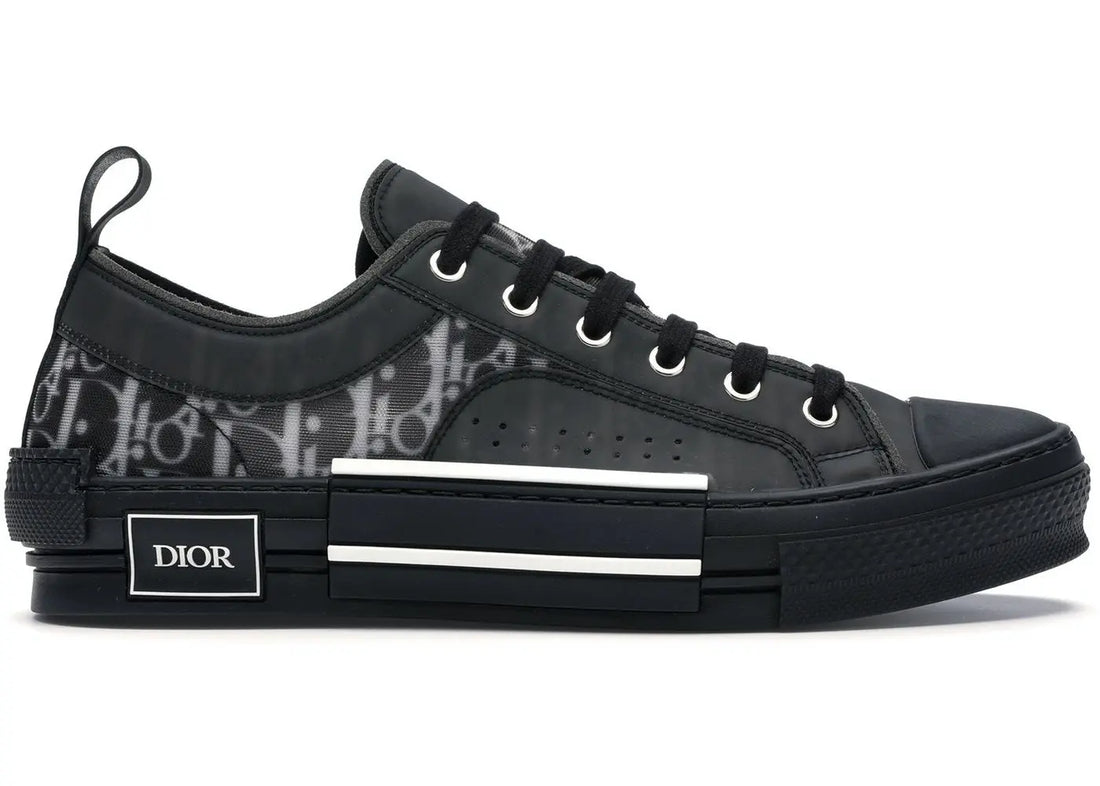 Christian Dior Stylish Sneaker New with Tag and Box for Men & Women metroutfits