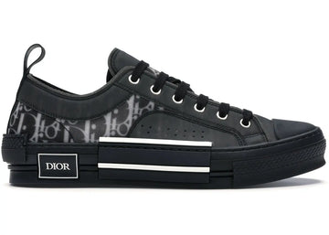 Christian Dior Stylish Sneaker New with Tag and Box for Men & Women metroutfits