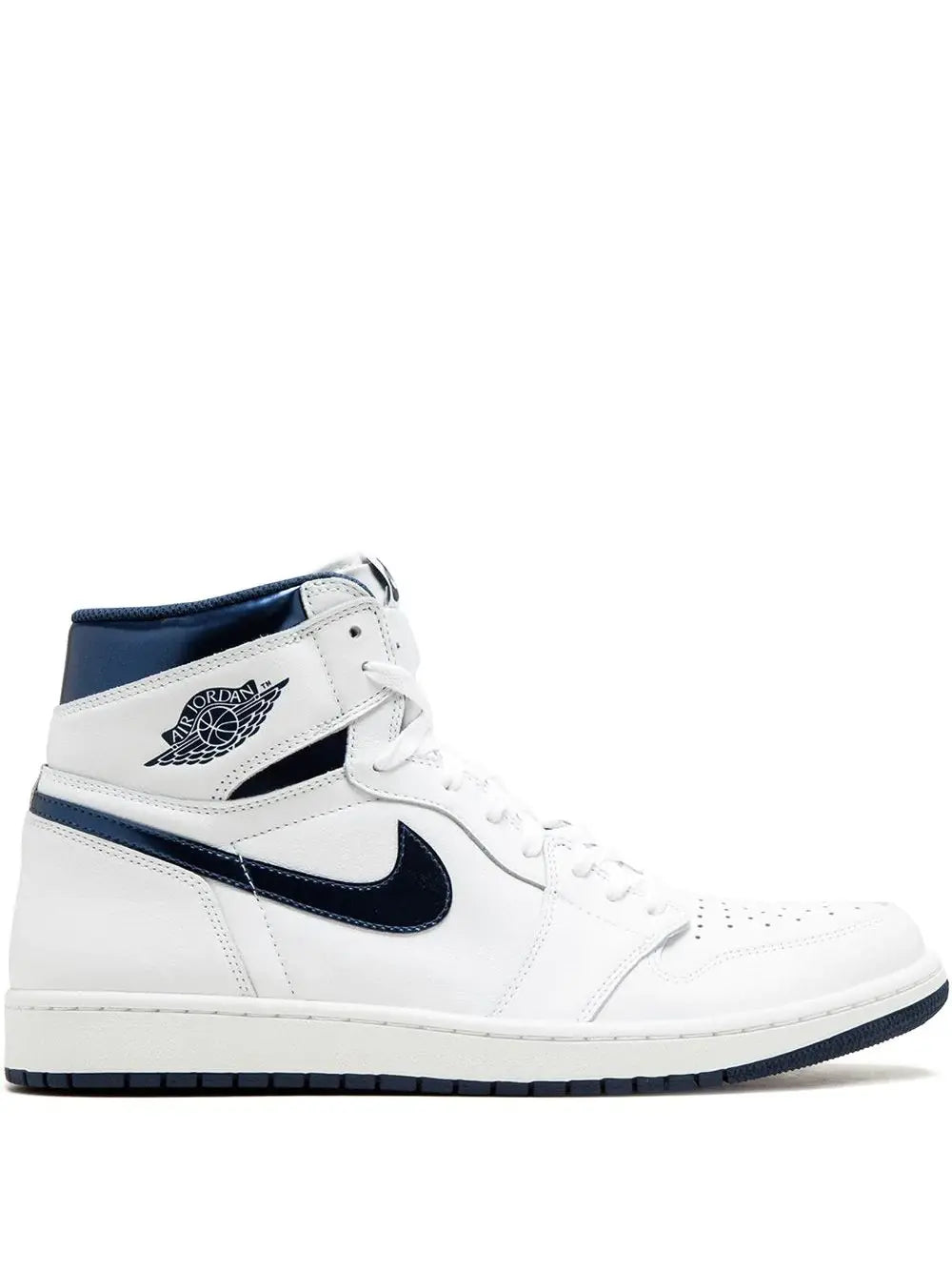 Jordan Retro 1 Sneaker New With Tag And Box Metroutfits