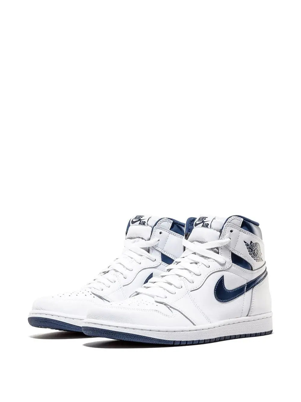 Jordan Retro 1 Sneaker New With Tag And Box Metroutfits