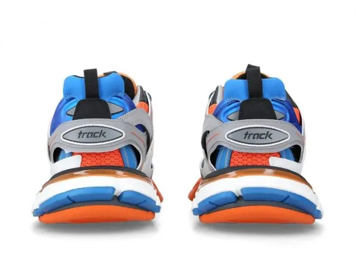 Balenciaga Sneakers New with Tag & Box – Men’s & Women’s Metroutfits