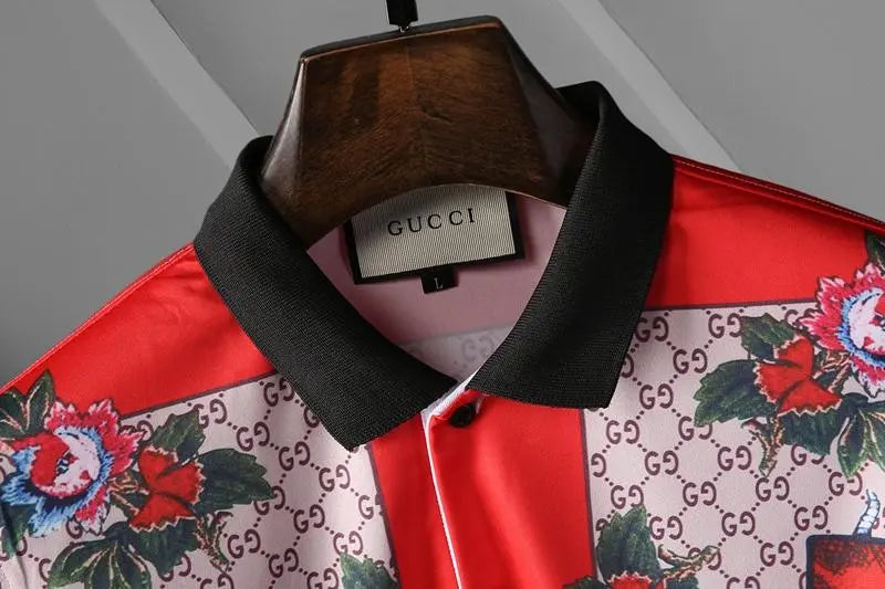 Gucci - Men's Signature T-Shirt - Modern Designer Fit Metroutfits