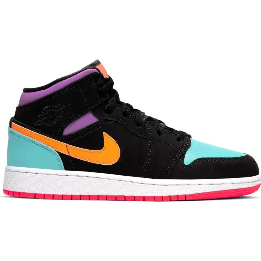 Nike Air Jordan 1 Retro New With Tag And Box Metroutfits