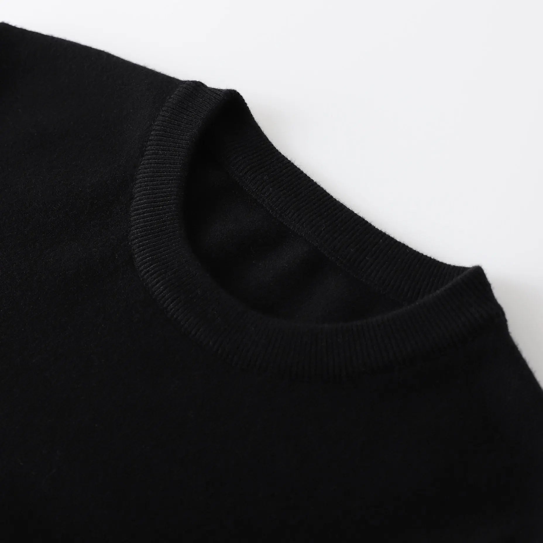 Off-White Men's Black Yellow Sweatshirt Metroutfits