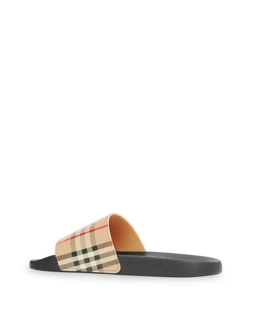 Burberry Pantoufles New With Tag and Box Metroutfits