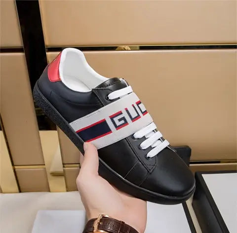 Gucci Ace W/Stripe Black Sneakers Metroutfits