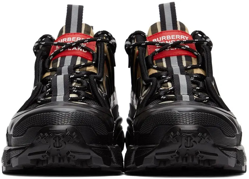 Burberry Leather Low-Top Logo Sneaker Metroutfits