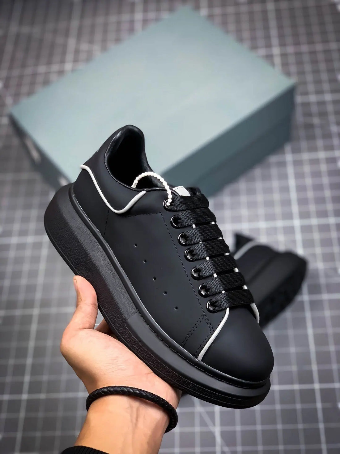 Alexander McQueen Men's and Women's Sneakers Metroutfits