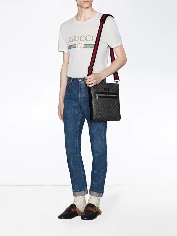 GUCCI - Black GG Messenger Bag - chic tread