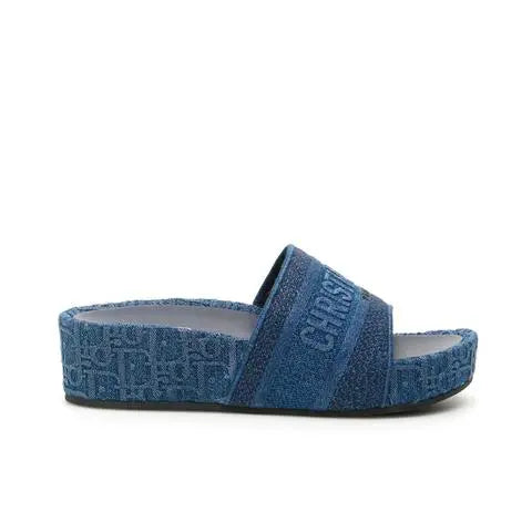 Christian Dior Femmes D-Way Kaleidiorscopic Embroidered Cotton Slide Sandals New Metroutfits