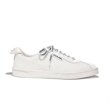 Chanel Women's Sneaker White Metroutfits