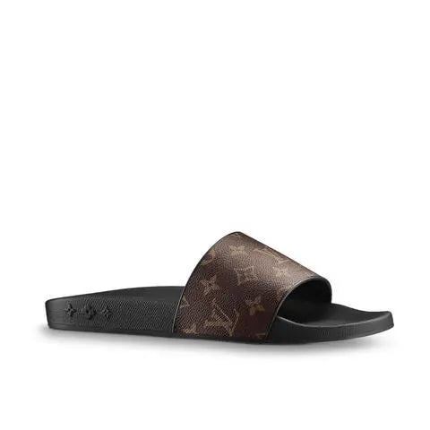 Louis Vuitton Men’s Black Slippers – New with Tag and Box Metroutfits