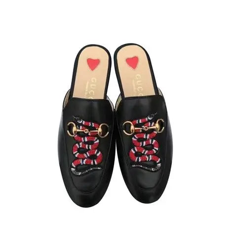 Gucci Men’s Black Patch Embroidered Slides Metroutfits