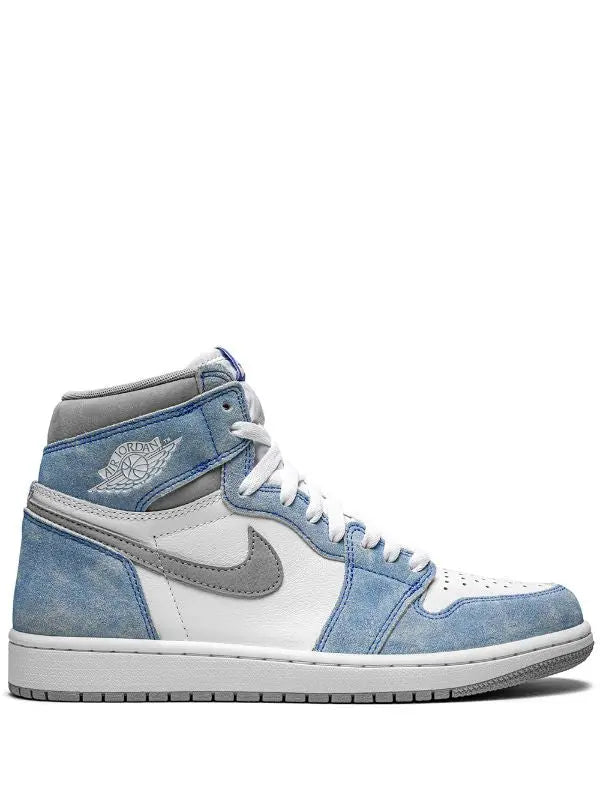 Nike Air Jordan 1 Retro Hyper Royal Sneakers Metroutfits