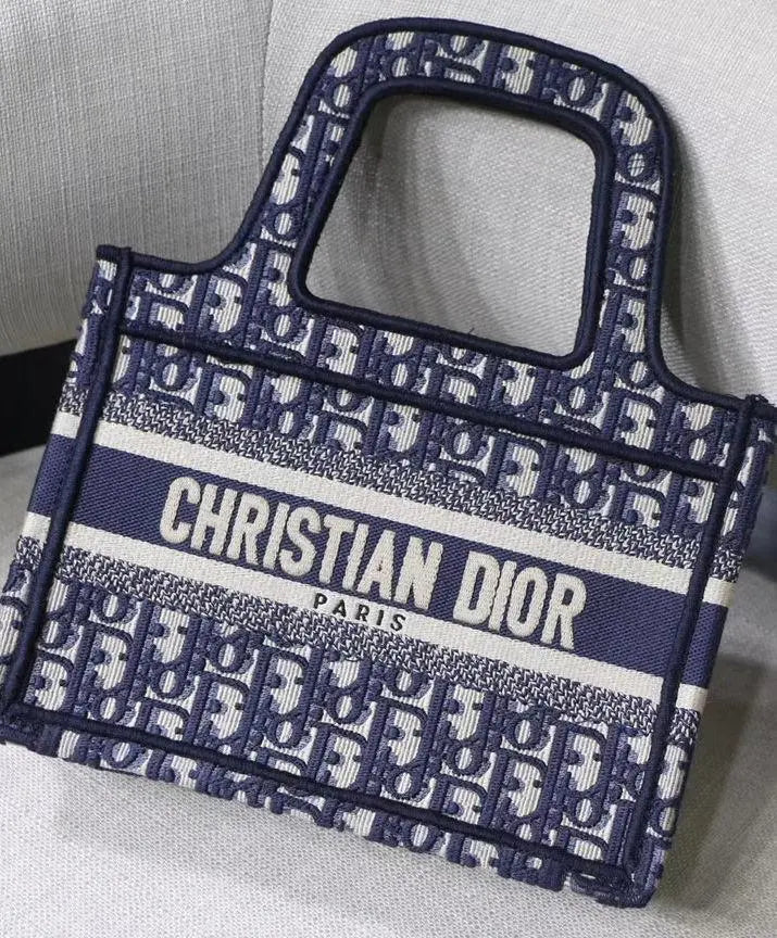 Christian Dior Mini Book Tote Oblique Embroidered Canvas Bag 23 cm New Metroutfits