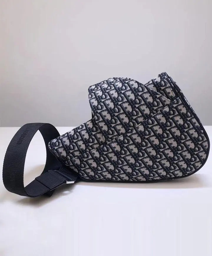 Christian Dior Oblique Saddle Shoulder Bag New Metroutfits