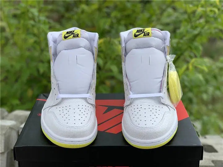 Nike Air Jordan 1 Retro High First Class Flight White Yellow Sneaker Metroutfits
