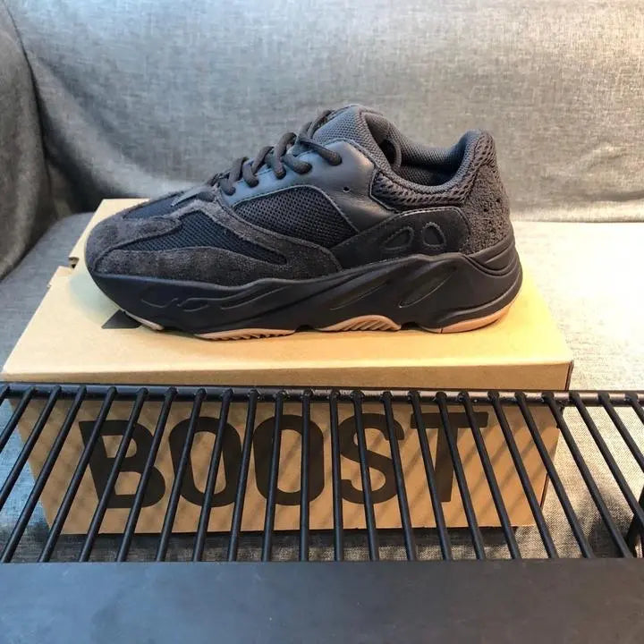 Adidas Yeezy 700 Men's Sneaker Black - New with Tag Metroutfits