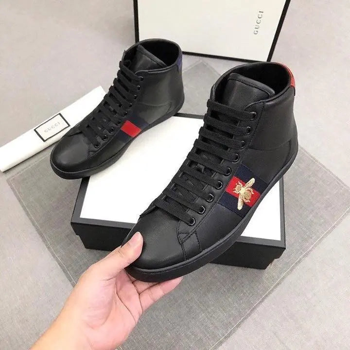 Gucci Ace Bee Star Embroidered Black Sneakers – New with Tag and Box Metroutfits