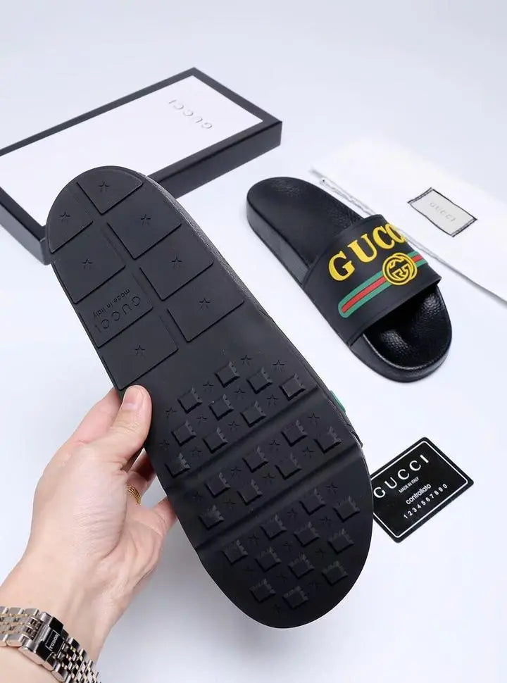Gucci Men’s Black Slides – Luxury Comfort Metroutfits