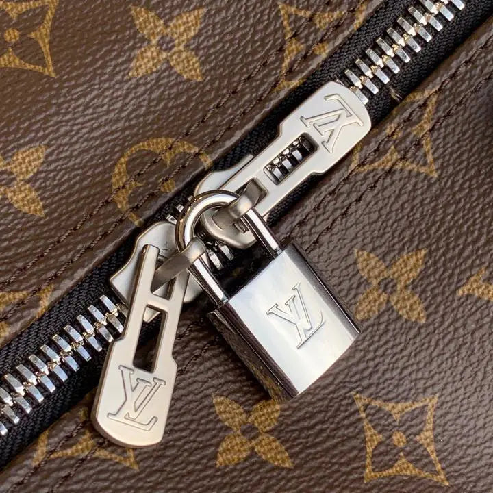 Louis Vuitton Travel Bag – Keepall Bandoulière 55 Metroutfits