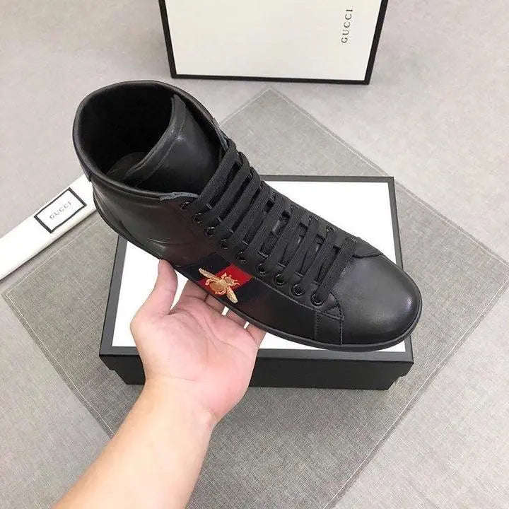 Gucci Ace Bee Star Embroidered Black Sneakers – New with Tag and Box Metroutfits