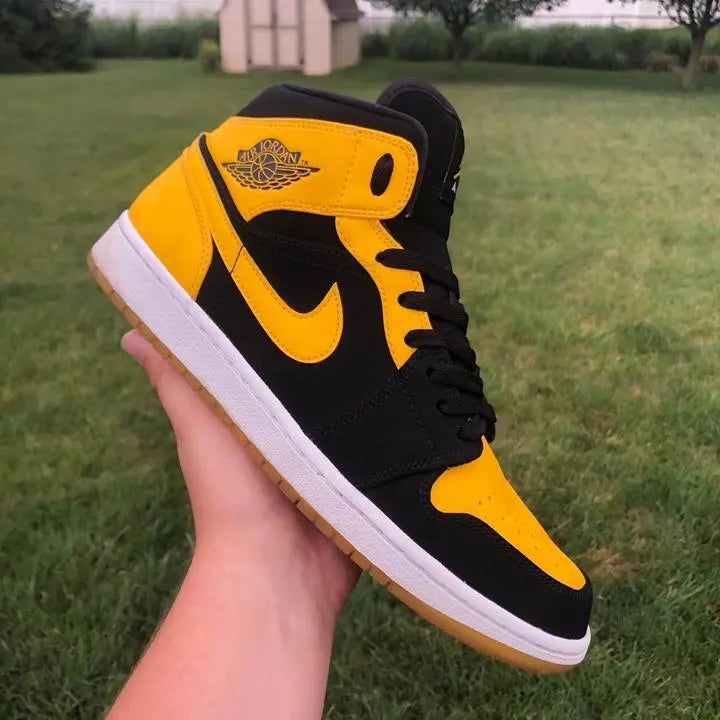 Nike Air Jordan 1 Retro 1 Yellow Black Sneakers Metroutfits