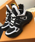 Louis Vuitton Classic Sneakers Men & Women Metroutfits