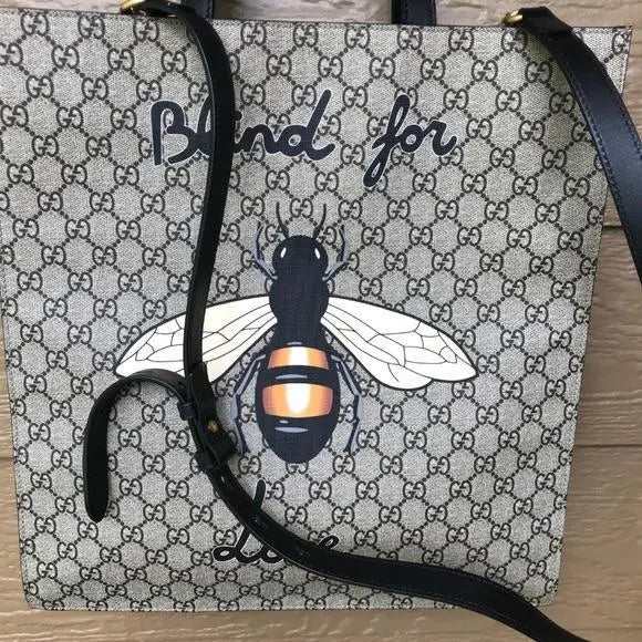 Gucci Bee Supreme GG Tote Bag – New Metroutfits