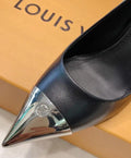 Louis Vuitton Urban Twist Black Pumps New with Tag and Box Metroutfits