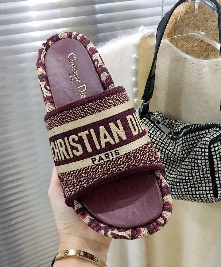 Christian Dior Femmes D-Way Kaleidiorscopic Slide Cotton Embroidered Sandals New Metroutfits