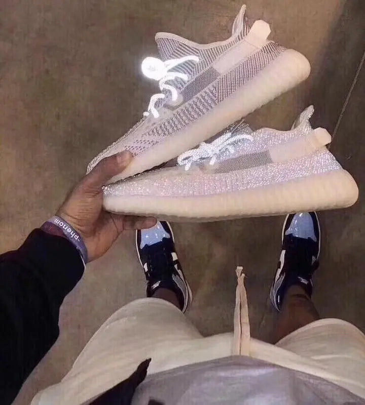 Adidas Yeezy 700 Men's Sneaker Reflective Laces Metroutfits